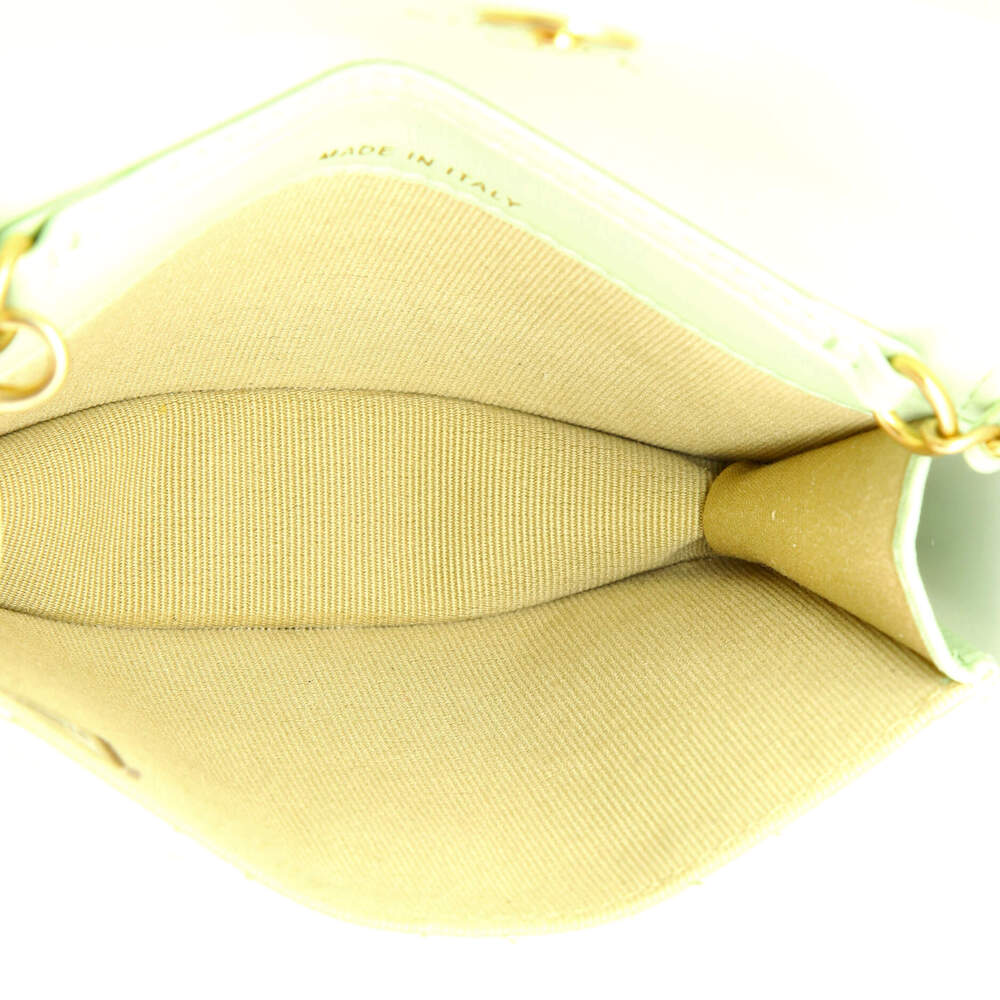Chanel Pearl Crush Flap Clutch With #233848C27B - Picture 6 of 7